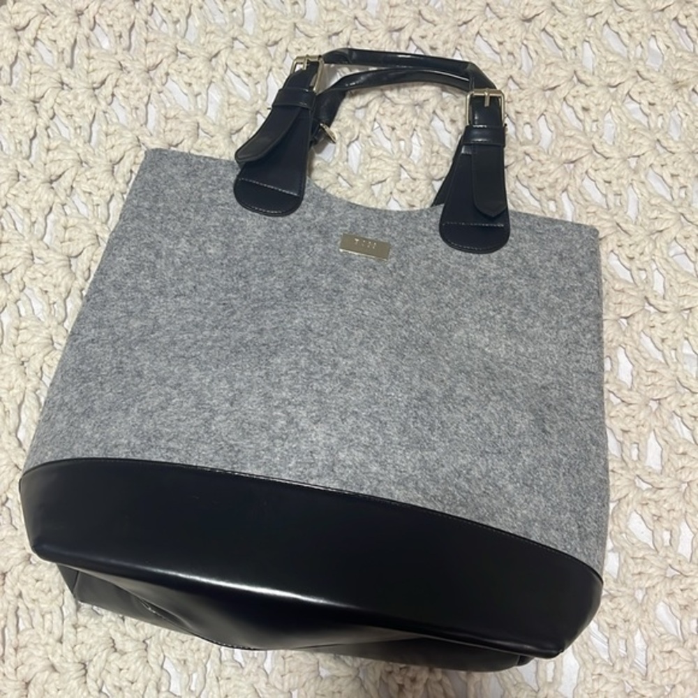 Hugo Boss Tote Shoulder Bag Purse Travel - Picture 3 of 9